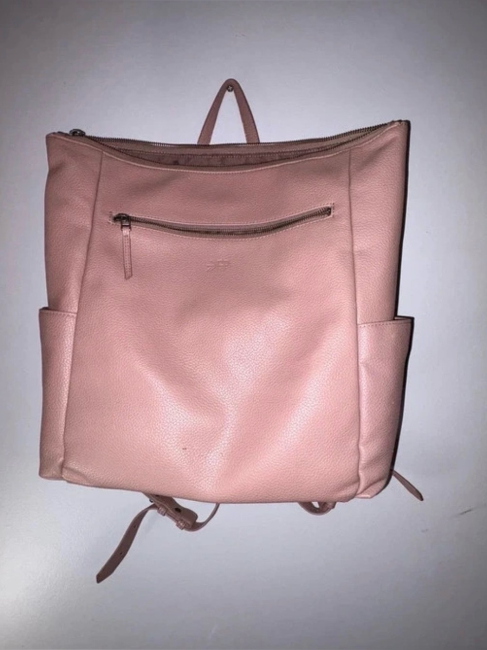 Freshly picked minimal diaper backpack vegan